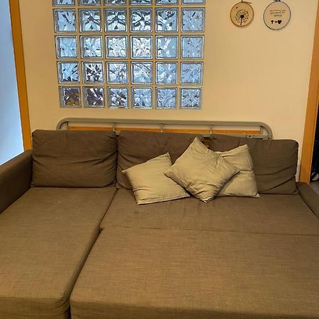 Cozy Apartment At A Great Location! L'Hospitalet de Llobregat Kültér fotó