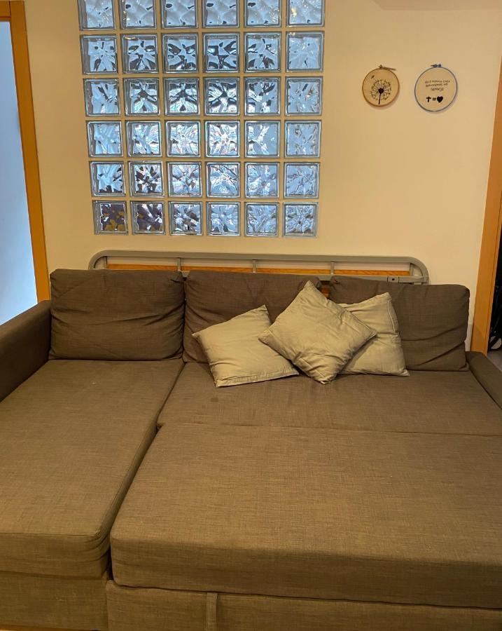 Cozy Apartment At A Great Location! L'Hospitalet de Llobregat Kültér fotó